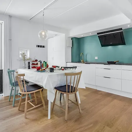 Apartment 193 *
